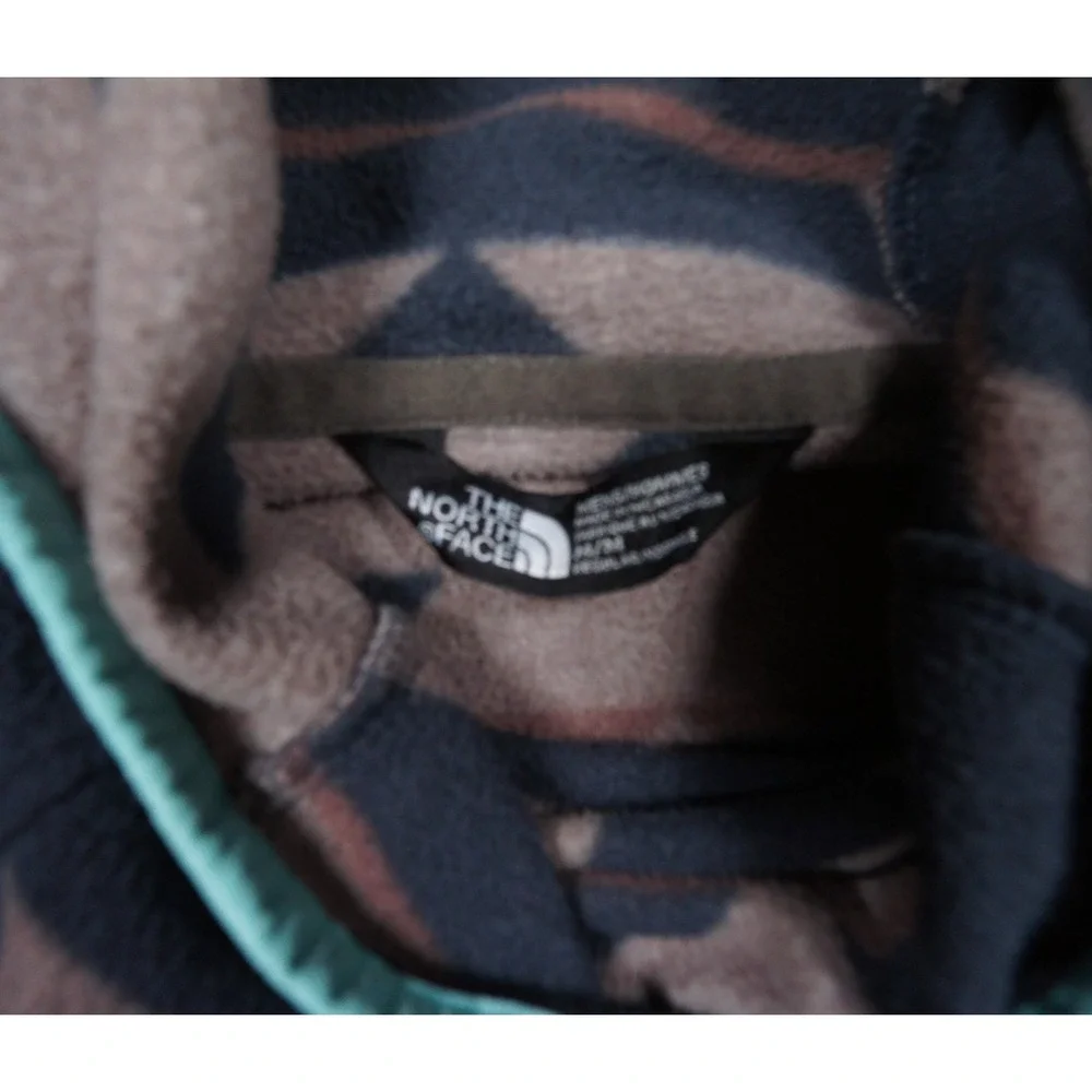 The North Face Sweater Mens Medium Fleece Hoodie Pullover Geometric Print Adult